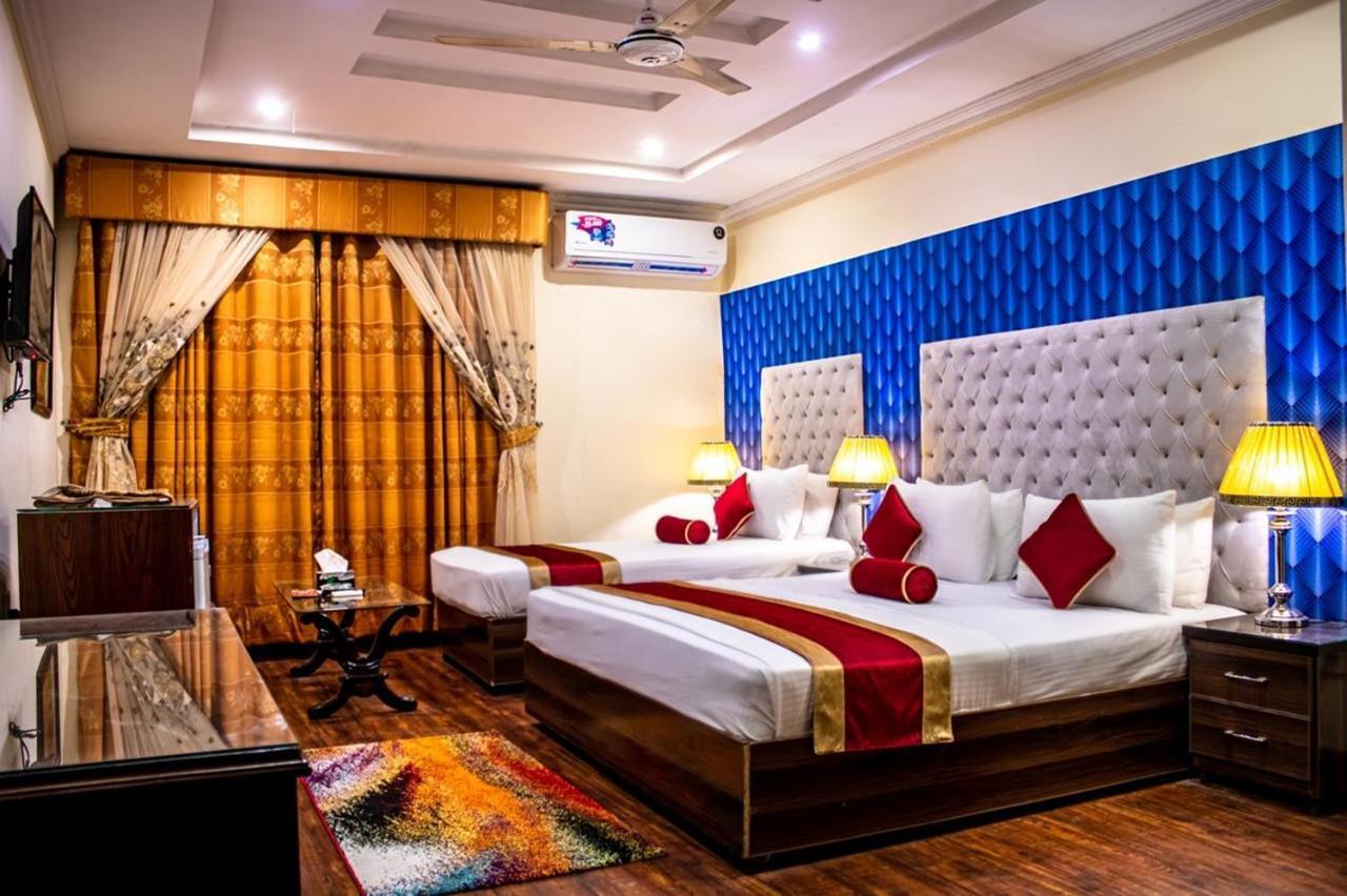 Rose Palace Hotel, Gulberg 拉合尔 外观 照片